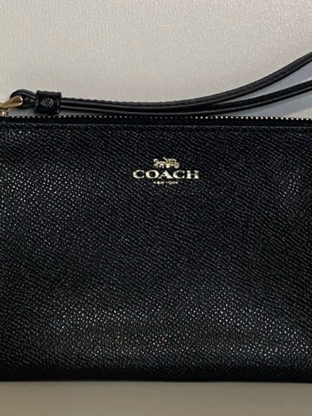 Coach cross grain black corner zip wristlet NWOT - Picture 2 of 6